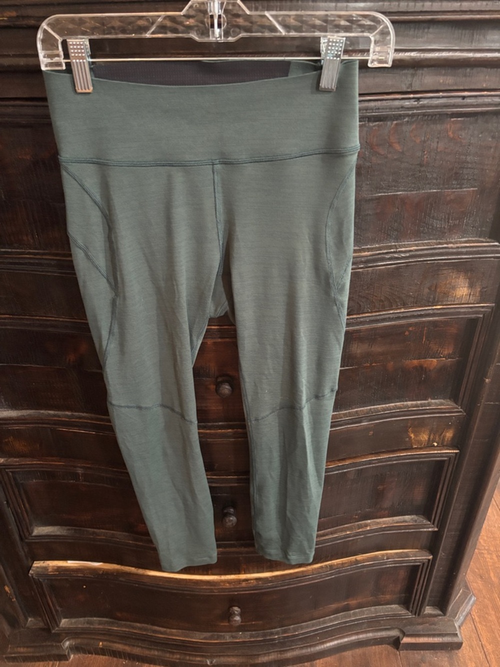 Outdoor Voices Women's Size S Hunter Green 7/8 Warmup Leggings Pants